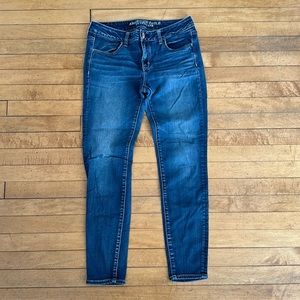 Women’s American Eagle Super Low Jegging